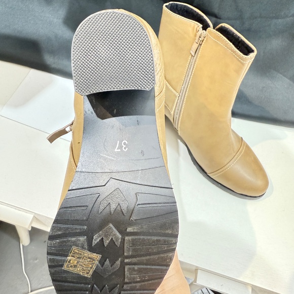 W OMEN BOOTS ZiPPER SIDE WITH HEEL 871 khai - Picture 3 of 11